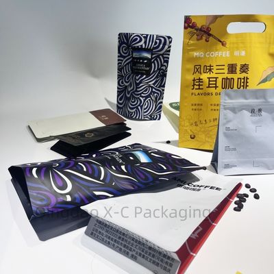 Gıda depolama Fındıklar Kahve fasulyesi Gıda sınıfı Pencere ile özelleştirilebilir Kraft Kağıt Çantası Ayaklı Cüzdan Siyah Doypack Zip Lock